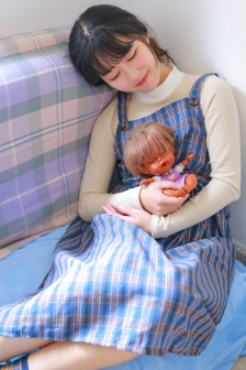诱人的年轻女教师hd高清